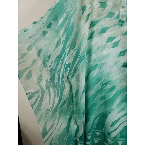 G collection womens green top size XL layered - Picture 10 of 10